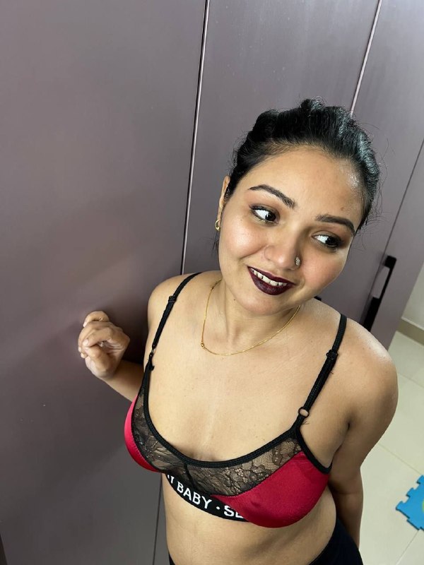 Velvet Sayba photo 63